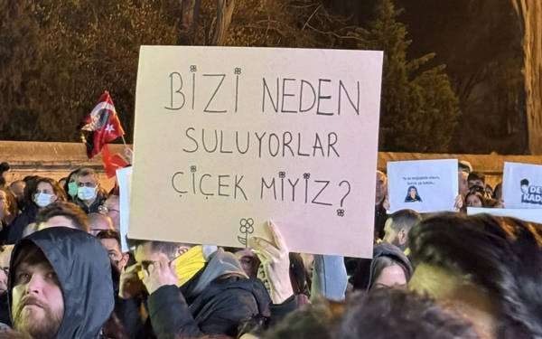Gezi’den Saraçhane’ye otoriteryanizme karşı liberteryen gençlerin direnişi